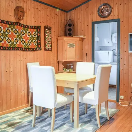 In With Sauna Dom wakacyjny Eikelandsosen