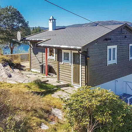 In With Sauna Dom wakacyjny Eikelandsosen