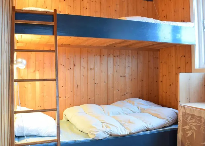 In With Sauna